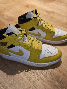 Jordan Mid Top Sneakers in Yellow and White